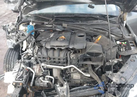 2013 Volkswagen Jetta 2.5L Se z USA, uszkodzony, nr VIN 3VWDX7AJ5DM255448